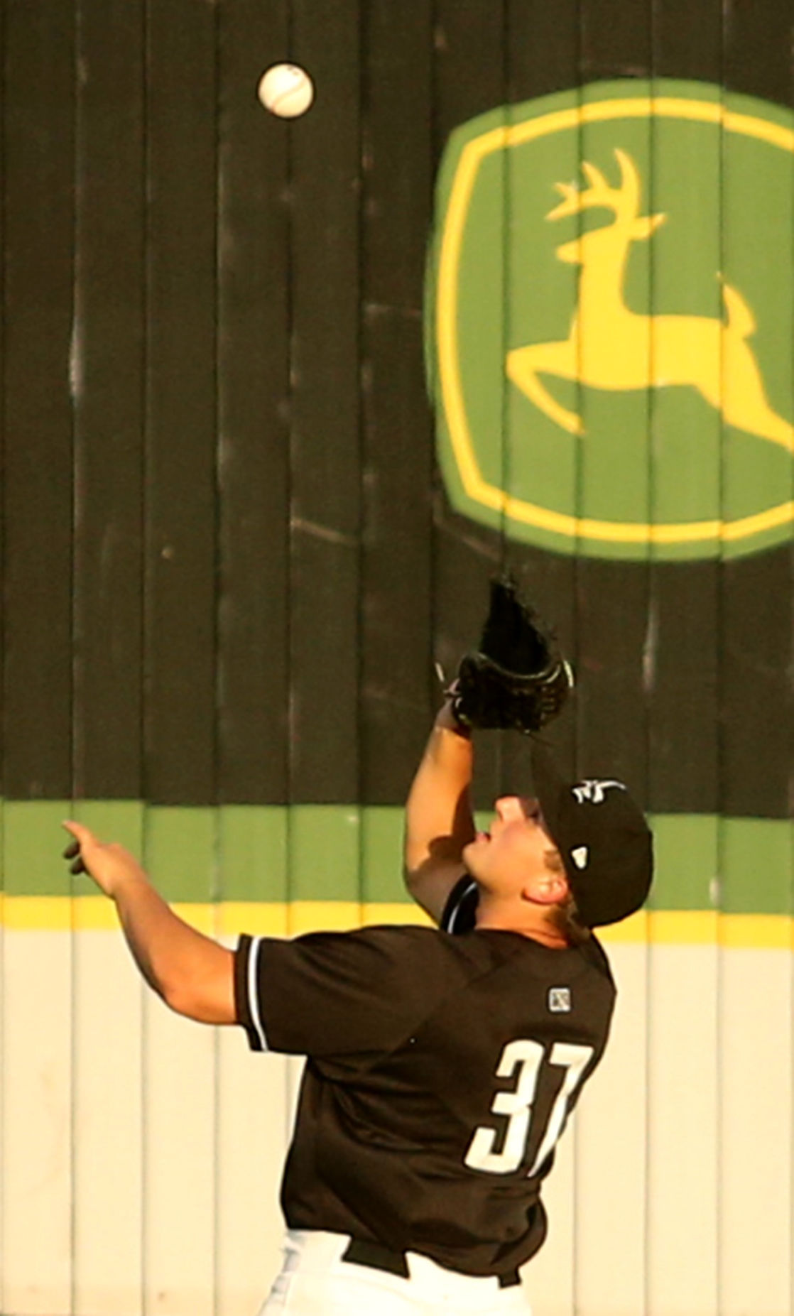 060317-bandits-Benedetti-001